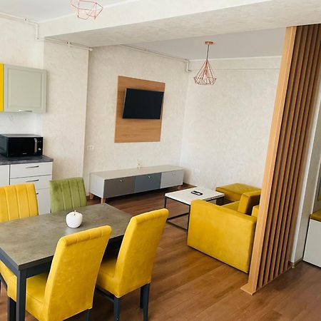 Myamar Apartment Mamaia Exteriér fotografie